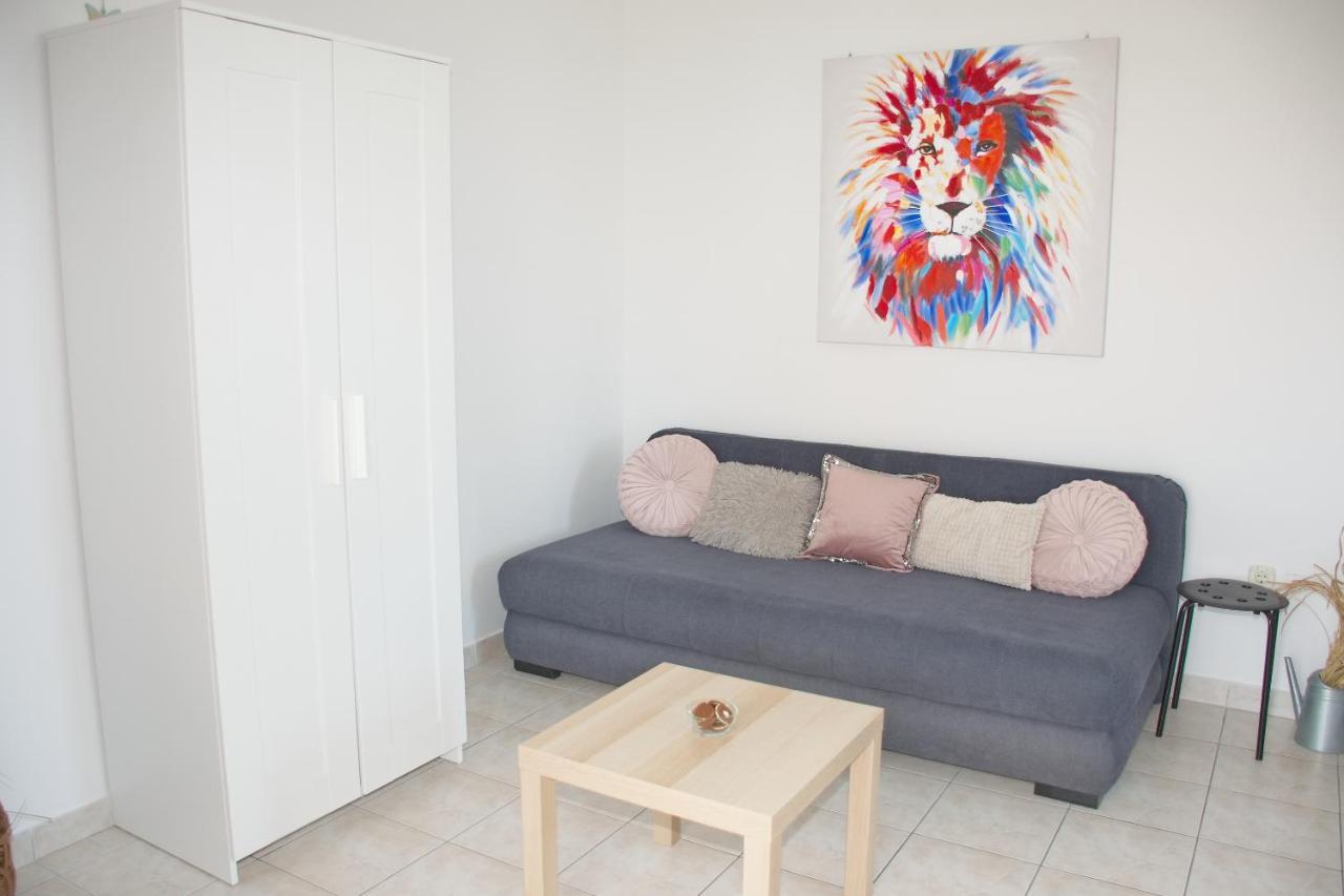 Apartments Summersong Novalja Exterior photo